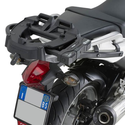 Piastra in Nylon con sede per lucchetto GIVI MONOLOCK M6M per montaggio Bauletto Valigia Posteriore