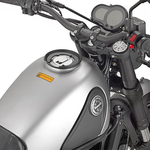 Flangia Attacco GIVI BF34 Tanklock per Benelli TRK 702 e Leoncino 500