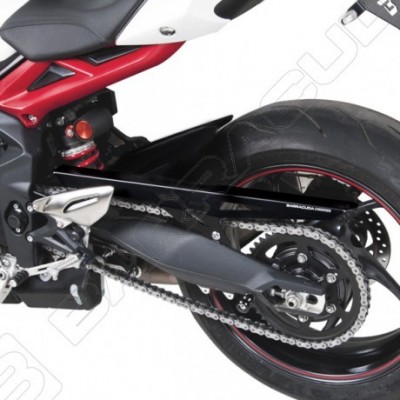 BARRACUDA Copricatena nero in alluminio per TRIUMPH STREET TRIPLE R 2013 2014 2015 2016