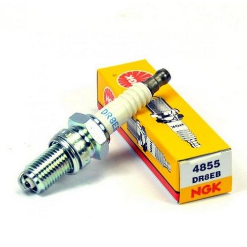 NGK Candela di accensione DR8EB