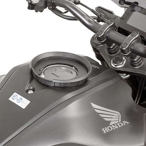Flangia GIVI BF41 Tanklock per Serbatoio Honda CB 125R e CB 300R