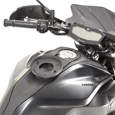 Flangia TANKLOCK GIVI BF36 per Moto Yamaha MT-07 18-20