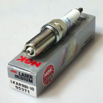 NGK Candela di accensione LASER IRIDIO LKAR9BI-10