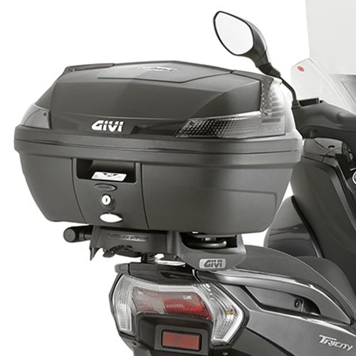 GIVI Attacco posteriore per bauletti MONOLOCK per YAMAHA TRICITY 125 / 155 2014 / 2022