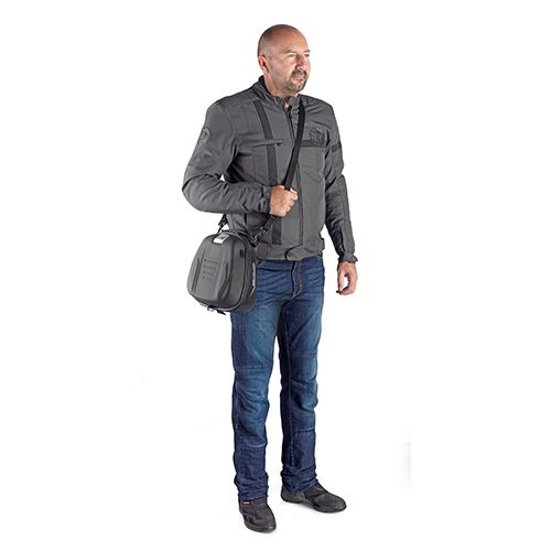 Borsa Serbatoio GIVI ST605+ TanklockED Termoformata con Chiave 5 Litri