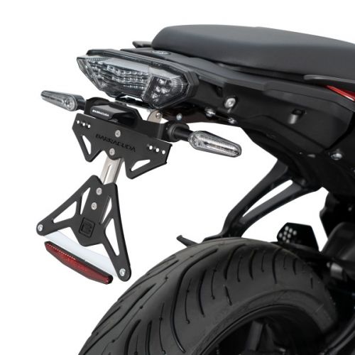 BARRACUDA PORTATARGA RECLINABILE specifico per frecce originali per YAMAHA TRACER 700 2020 / 2022