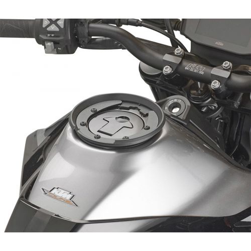 GIVI Flangia per utilizzo borse da serbatoio TANKLOCK - TanklockED per KTM DUKE 790 2018 / 2020 - DUKE 890 2021 / 2023