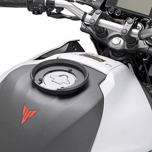Flangia Attacco GIVI BF54 Tanklock per Yamaha MT-03 321