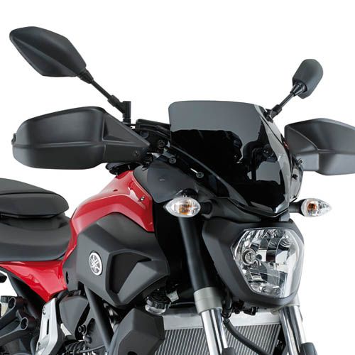 Cupolino GIVI A2118 Basso Sportivo Nero per Yamaha MT-07 2014-2017