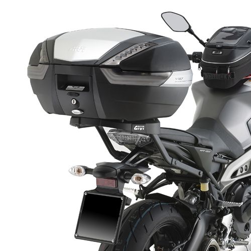 Attacco Posteriore GIVI 2115FZ per Yamaha MT-09 e XSR 900