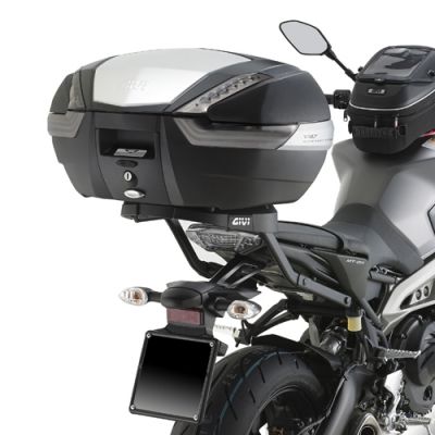 Attacco Posteriore GIVI 2115FZ per Yamaha MT-09 e XSR 900