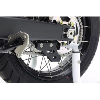 ISOTTA Protezione catena Nera per Honda Africa Twin CRF 1100 L 2020 / 2025