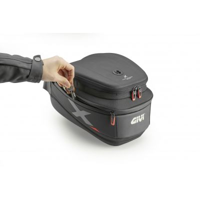 Borsa Serbatoio GIVI XL06B X-Line Tanklock Estensibile 15 - 20 Litri
