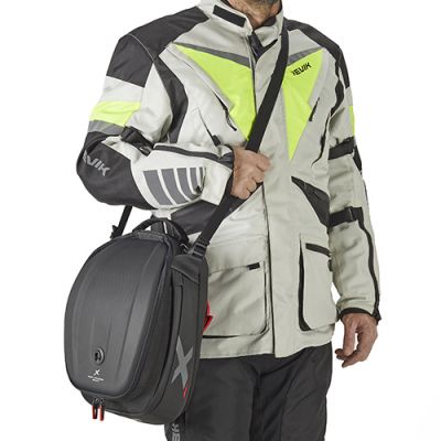 Borsa Serbatoio GIVI XL06B X-Line Tanklock Estensibile 15 - 20 Litri
