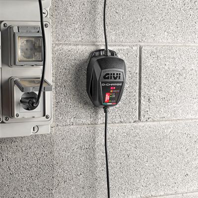 Caricabatteria Mantenitore GIVI S510 D-Charge Smart 12V Piombo Litio