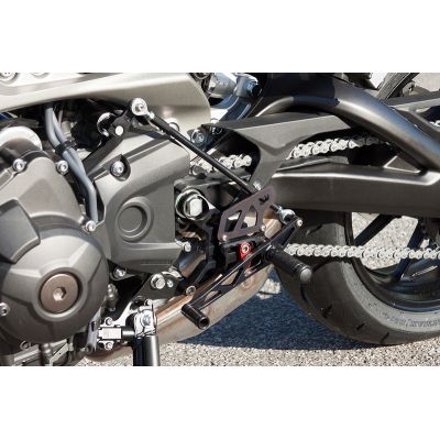 Pedane arretrate multiposizione 2-Slide LSL 118Y129 per YAMAHA MT-09 / Tracer 900 / XSR 900