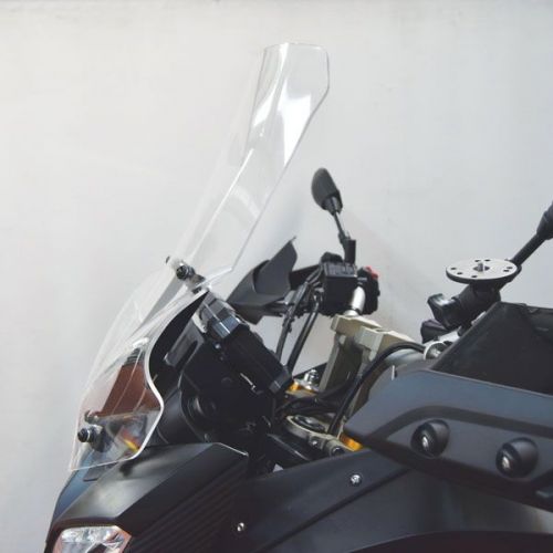 ISOTTA Parabrezza Touring alta protezione Fumè Chiaro con attacchi per Yamaha Tracer 900 2015 / 2017