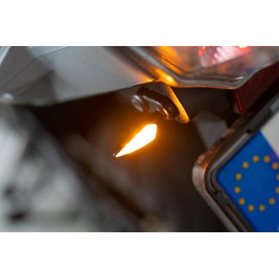 KELLERMANN RHOMBUS S DARK indicatore di direzione a led nero con vetro fumè anteriore destro / posteriore sinistro