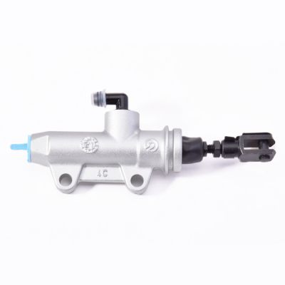 Pompa freno posteriore Brembo PVP 13 silver con interasse fori 40 mm, uscita dritta, raccordo serbatoio 90° e puntale