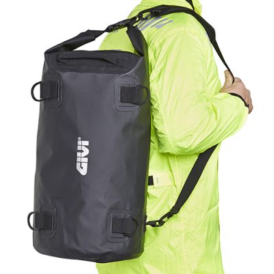 GIVI EA114BK Borsa rullo impermeabile da sella o portapacchi 30 litri colore nero