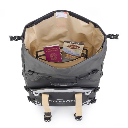 GIVI GRT709B CANYON Coppia di borse laterali waterproof con sistema di fissaggio Unifit 35+35 litri