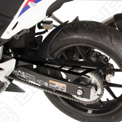 BARRACUDA PARAFANGO POSTERIORE NERO OPACO per HONDA CB 500 X 2014 / 2018 - CB 500 F 2013 / 2017 - CBR 500 R 2014 / 2021