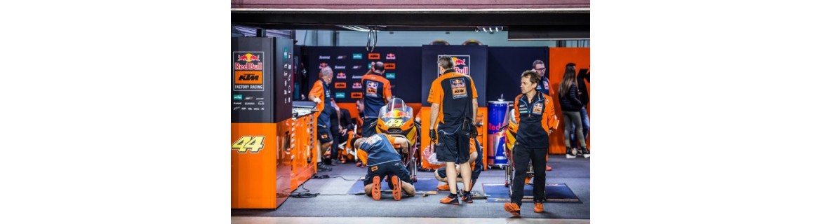 GARAGE ACCESSORI PER KTM 690 ENDURO / R