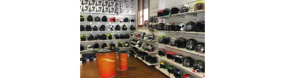 Vendita Caschi e accessori e ricambi per Casco Moto e Scooter