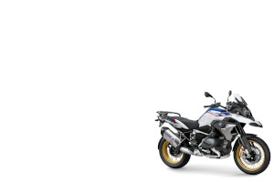 Forevermoto di Luca Queirolo Vendita Accessori e Ricambi per Moto e Scooter